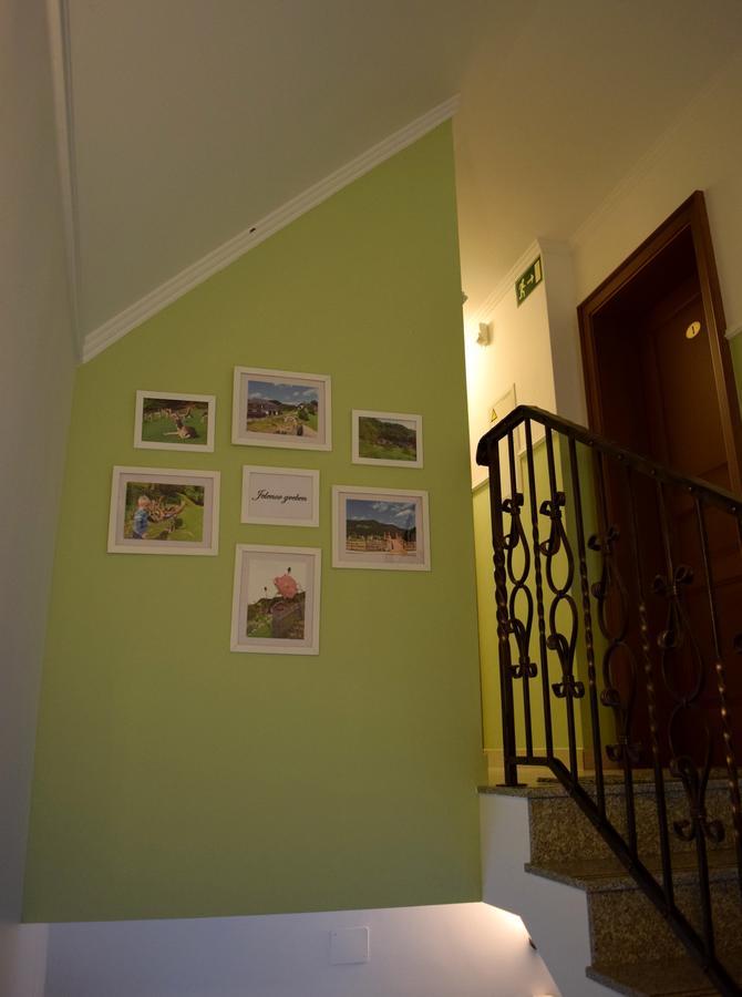 Guest House Pod Grebenom Podcetrtek Esterno foto